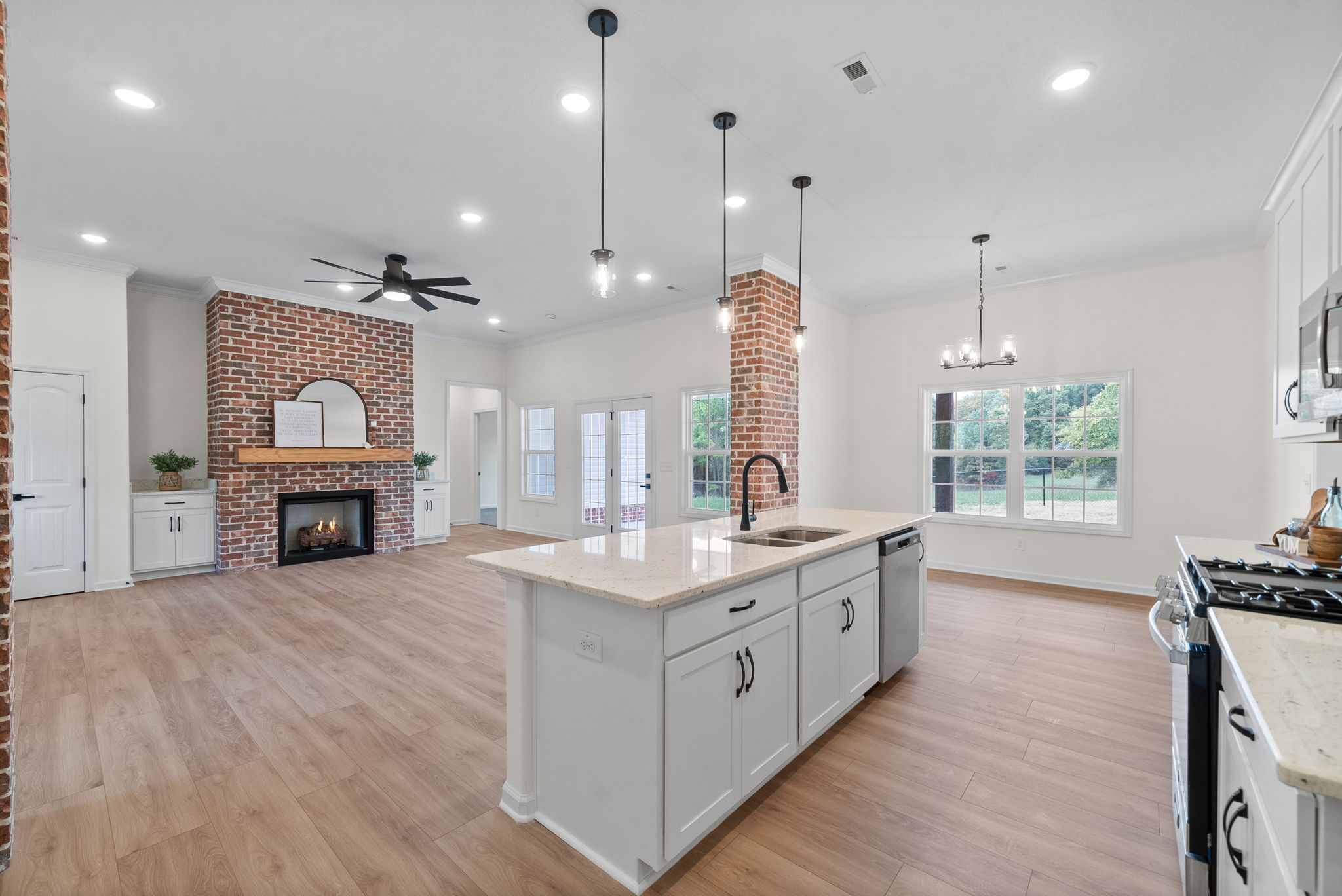 Construction Solutions Experts